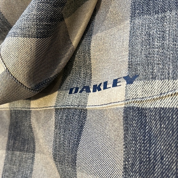 Oakley men’s ski jacket - Picture 4 of 7